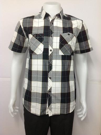 เสื้อเชิ้ตแขนสั้นแฟชั่น